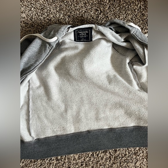 Abercrombie & Fitch zip up jacket - Picture 4 of 10
